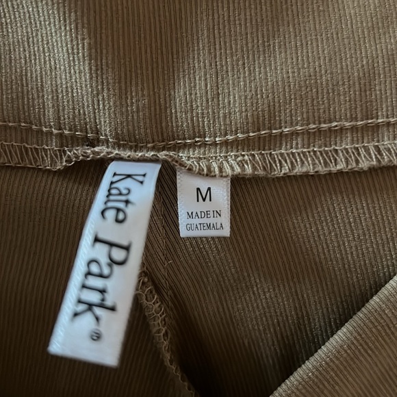 Kate Park - Tan/Gold pull-on slacks. EUC - Picture 5 of 7